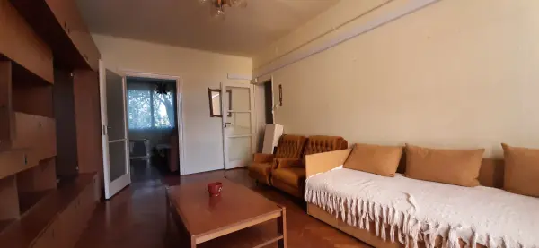 Eladó panellakás, Vác 2 szoba 59 m² 54.9 M Ft