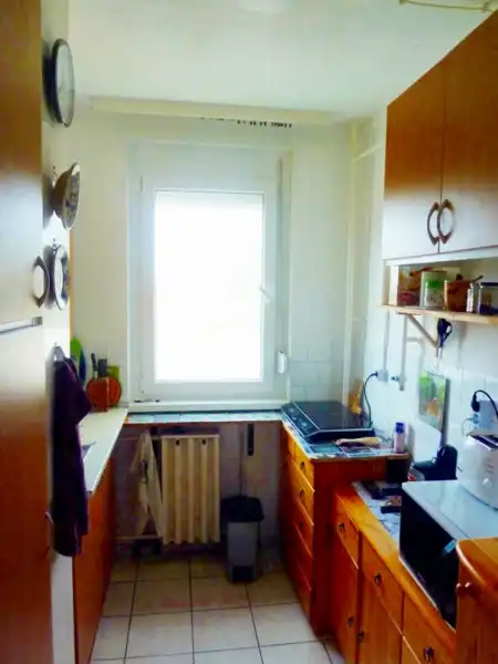 eladó panellakás, Veszprém