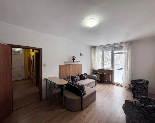 Eladó panellakás, Zalaegerszeg 2 szoba 42 m² 28.6 M Ft