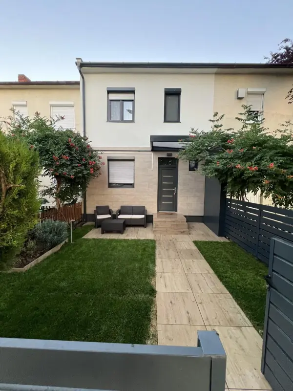 Eladó sorház, Balatonszárszó 4 szoba 118 m² 114.9 M Ft