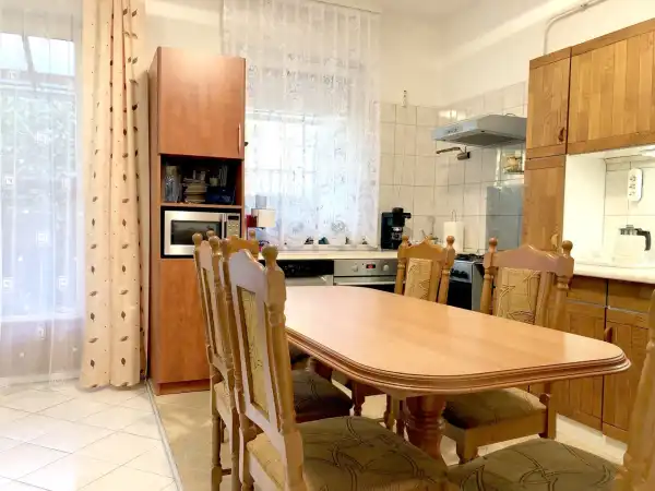 Eladó sorház, Békéscsaba 4 szoba 138 m² 49.9 M Ft