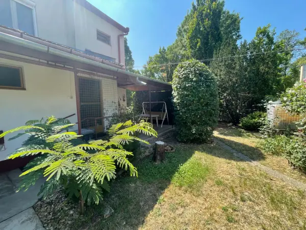 Eladó sorház, Békéscsaba 3 szoba 80 m² 41.9 M Ft