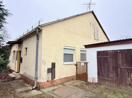 Eladó sorház, Bokod 3 szoba 89 m² 49 M Ft