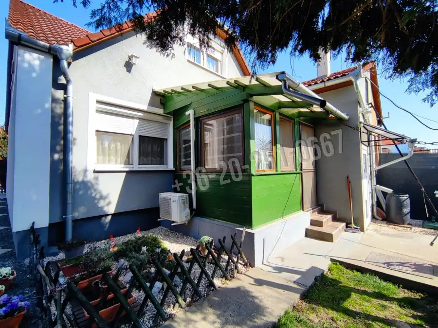 eladó sorház, Mohács