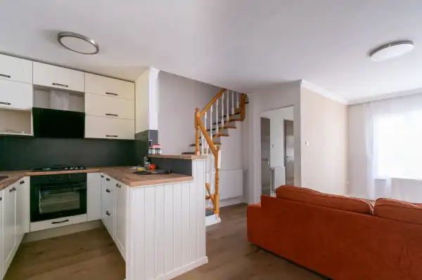 Eladó sorház, Mosonmagyaróvár 3 szoba 105 m² 89.99 M Ft