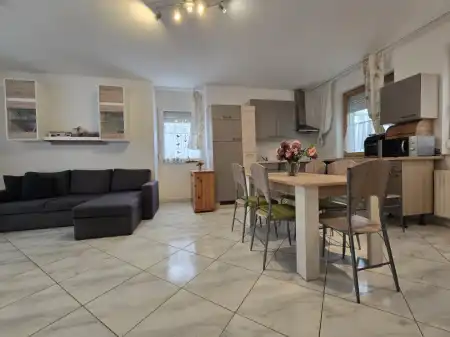 eladó sorház, Sopron