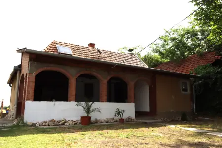 eladó tanya, Albertirsa