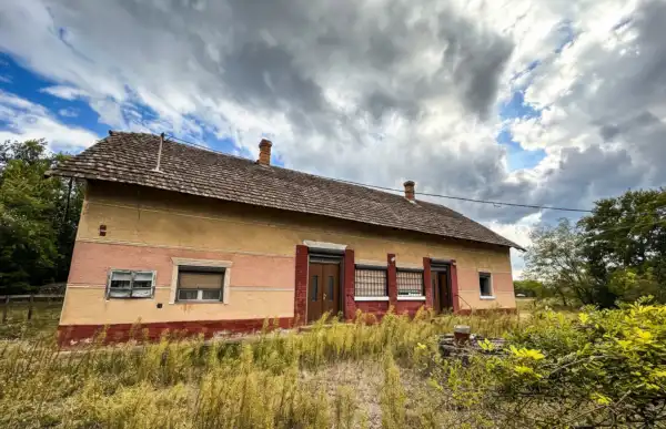 Eladó tanya, Ásotthalom 4 szoba 127 m² 16.75 M Ft