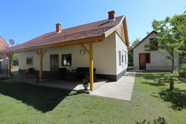 Eladó tanya, Ópusztaszer 3 szoba 70 m² 59.9 M Ft