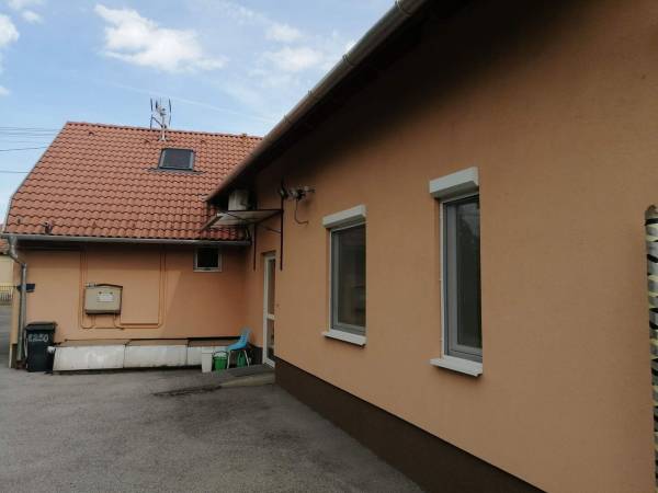 eladó téglalakás, Andornaktálya