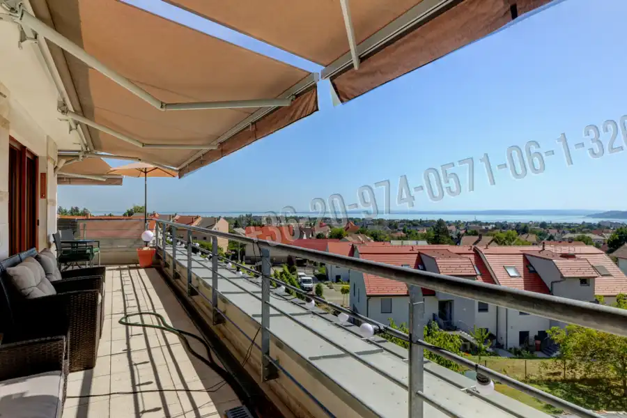 eladó téglalakás, Balatonfüred