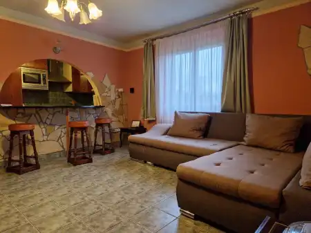 eladó téglalakás, Bélapátfalva