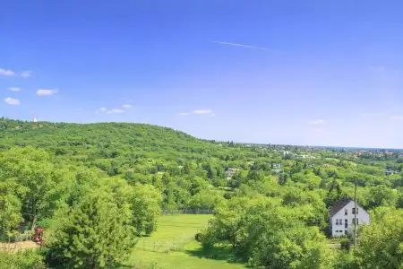 eladó téglalakás, Budaörs