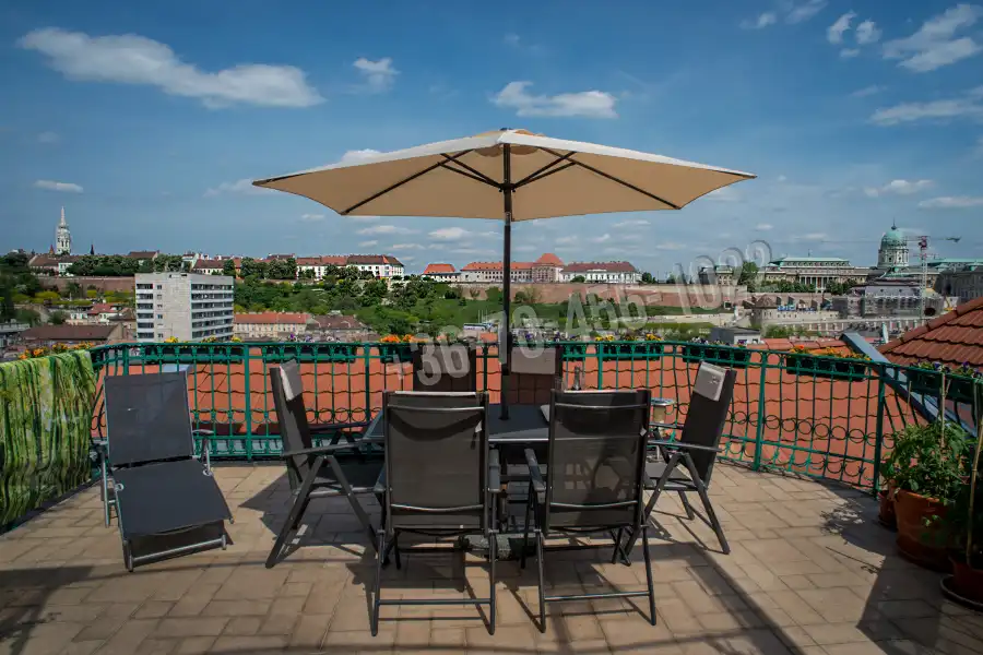 eladó téglalakás, Budapest, I. kerület