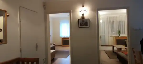 Eladó téglalakás, Budapest, II. kerület 2 szoba 58 m² 65 M Ft