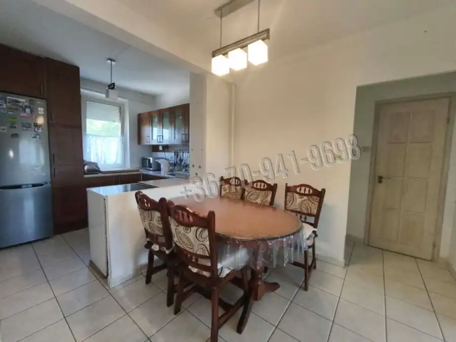 eladó téglalakás, Budapest, III. kerület