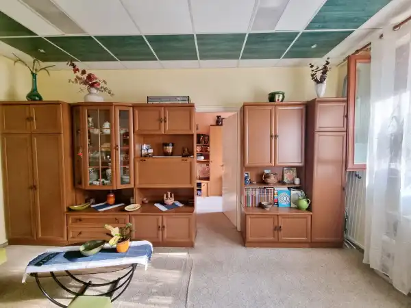 Eladó téglalakás, Budapest, IX. kerület 1+1 szoba 46 m² 65 M Ft