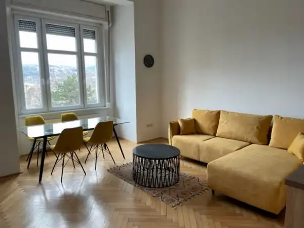 Eladó téglalakás, Budapest, V. kerület 3 szoba 90 m² 175 M Ft