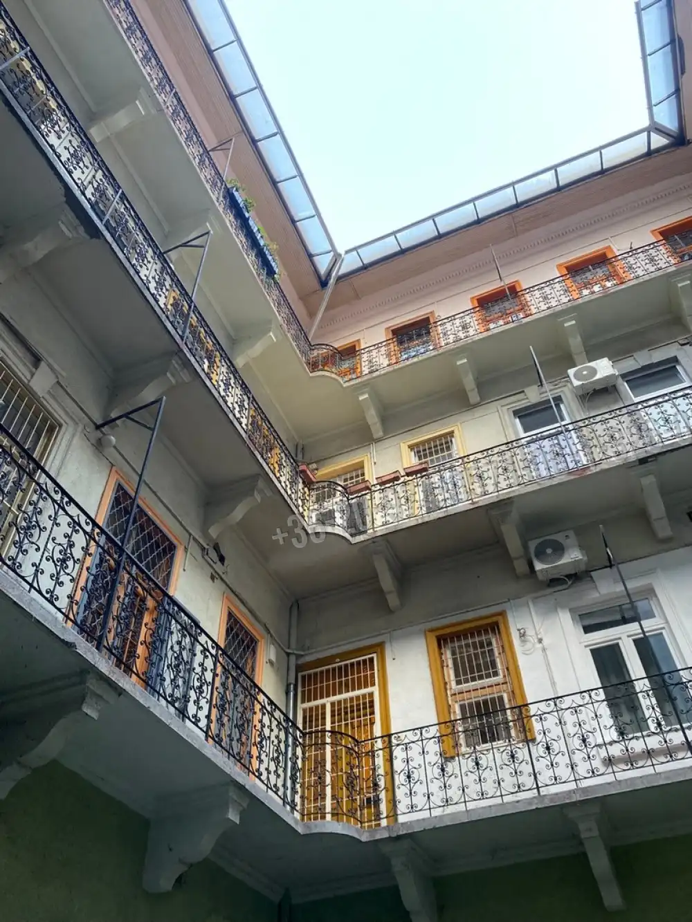 Budapest, VI. kerület - Terézváros (Nagykörúton kívül)