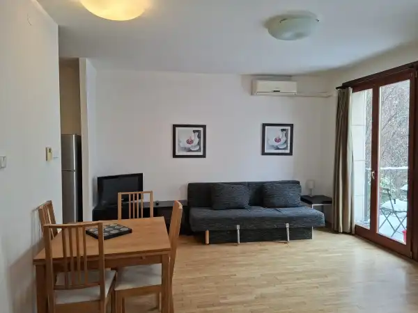 Eladó téglalakás, Budapest, VII. kerület 2 szoba 47 m² 98 M Ft