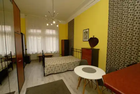 eladó téglalakás, Budapest, VII. kerület