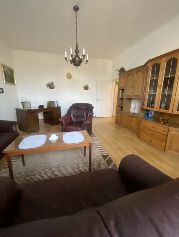 Eladó téglalakás, Budapest, VIII. kerület 2 szoba 75 m² 88 M Ft