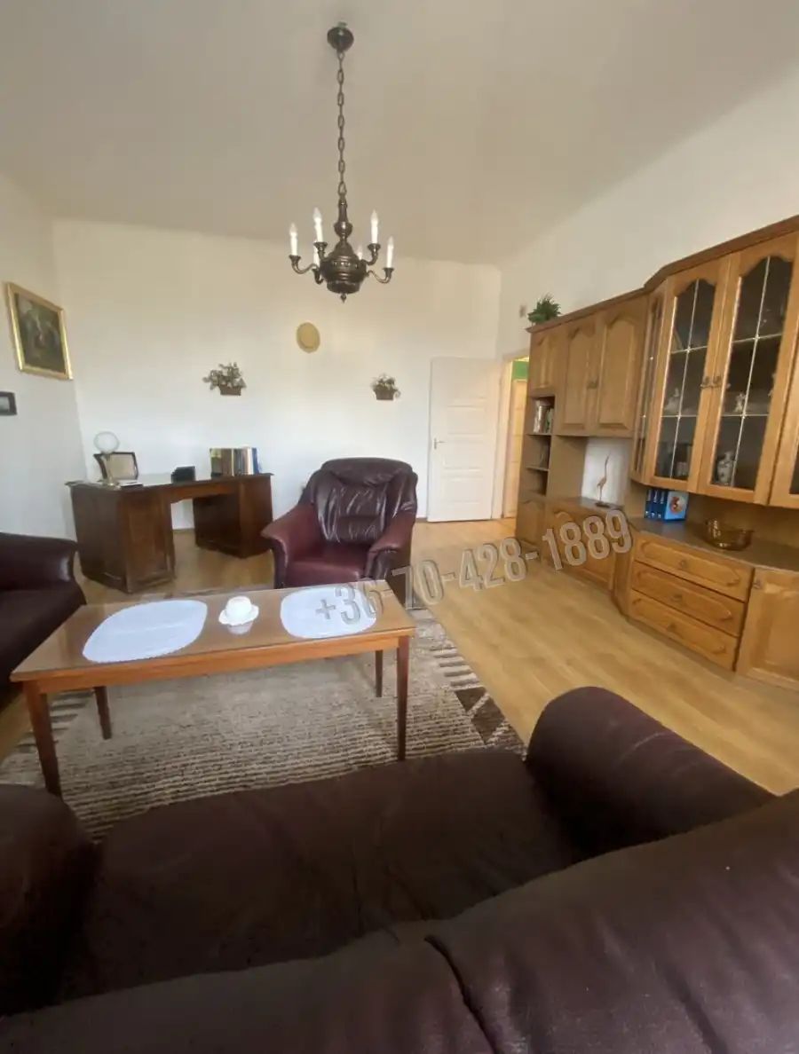 eladó téglalakás, Budapest, VIII. kerület