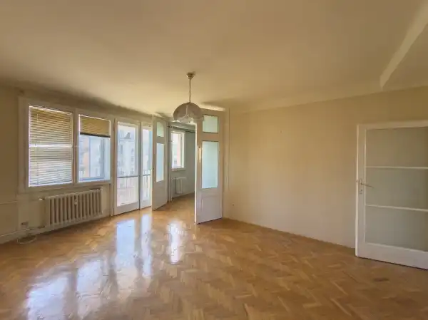 Eladó téglalakás, Budapest, VIII. kerület 2 szoba 54 m² 59.99 M Ft