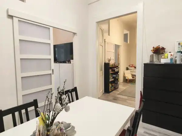 Eladó téglalakás, Budapest, X. kerület 4 szoba 74 m² 79 M Ft