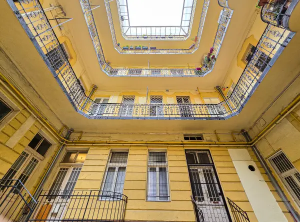 Eladó téglalakás, Budapest, XIII. kerület 3 szoba 130 m² 109 M Ft