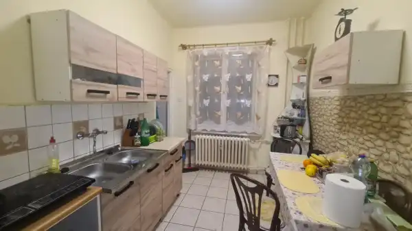 Eladó téglalakás, Dunaújváros 1 szoba 35 m² 26.7 M Ft