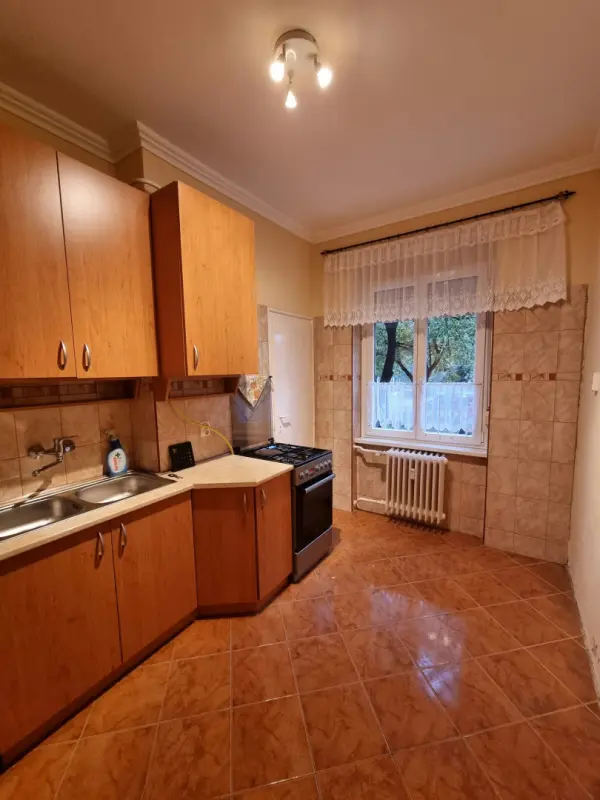 Eladó téglalakás, Dunaújváros 2 szoba 51 m² 33.5 M Ft