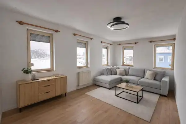 Eladó téglalakás, Eger 3 szoba 69 m² 52 M Ft