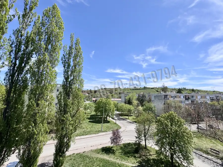 eladó téglalakás, Eger