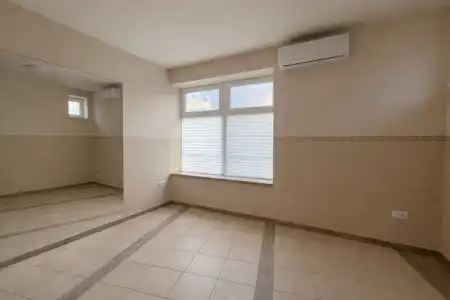 eladó téglalakás, Gödöllő