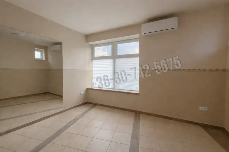 eladó téglalakás, Gödöllő