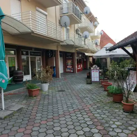 eladó téglalakás, Hévíz