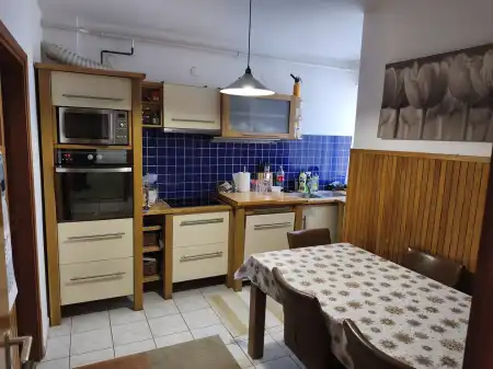 eladó téglalakás, Lenti