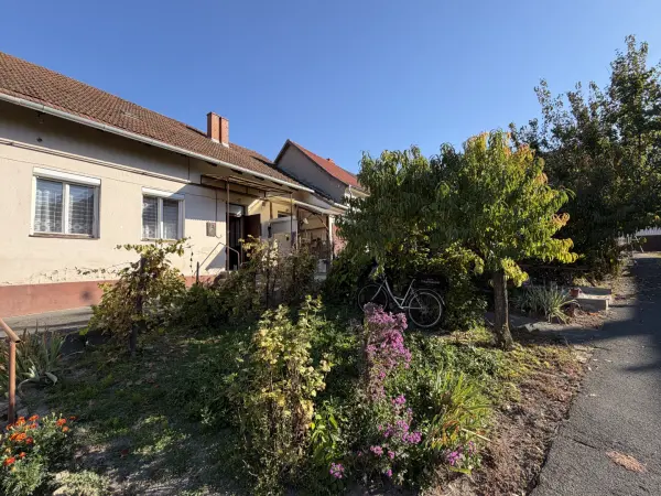 Eladó téglalakás, Nagykanizsa 1 szoba 32 m² 12.9 M Ft