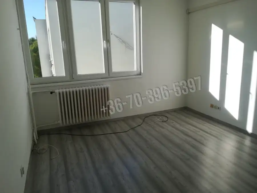 eladó téglalakás, Nyíregyháza