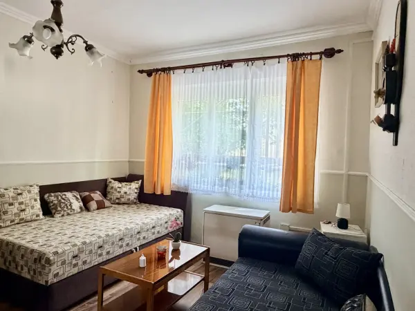 Eladó téglalakás, Oroszlány 2+1 szoba 57 m² 29.7 M Ft