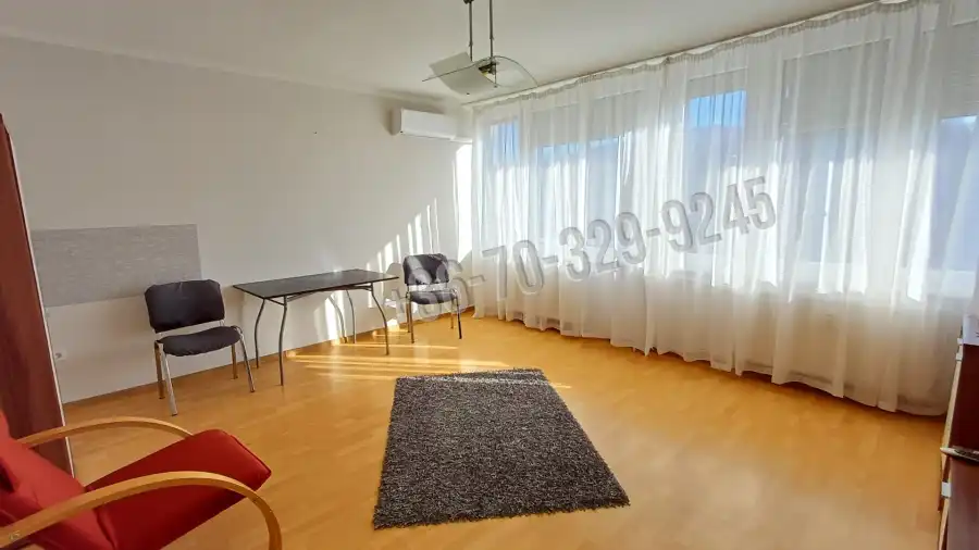 eladó téglalakás, Salgótarján