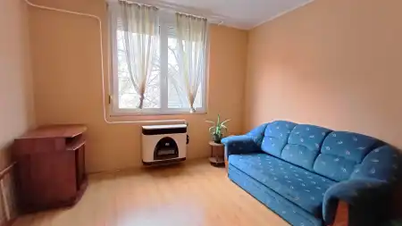 eladó téglalakás, Salgótarján