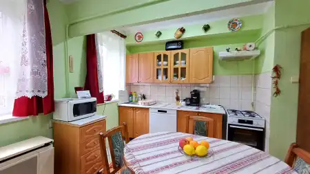 eladó téglalakás, Salgótarján