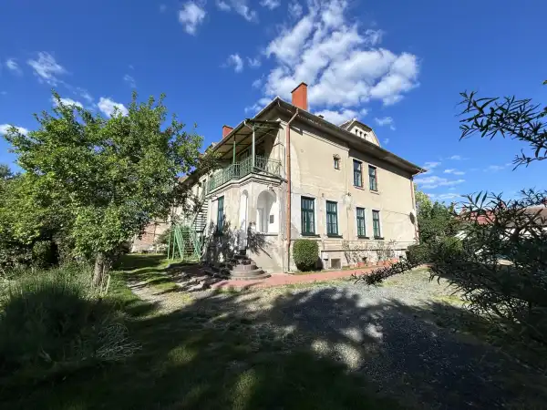 Eladó téglalakás, Sárvár 5 szoba 134.9 M Ft