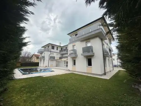 eladó téglalakás, Siófok