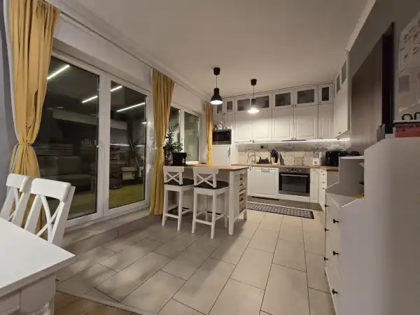 Eladó téglalakás, Sopron 3 szoba 87 m² 87.9 M Ft