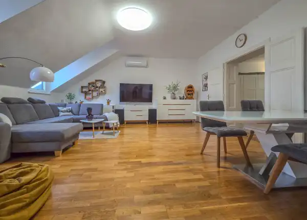 Eladó téglalakás, Sopron 3 szoba 106 m² 82 M Ft