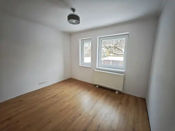 Eladó téglalakás, Szeged 2+1 szoba 60 m² 73 M Ft