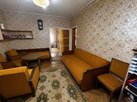 eladó téglalakás, Székesfehérvár